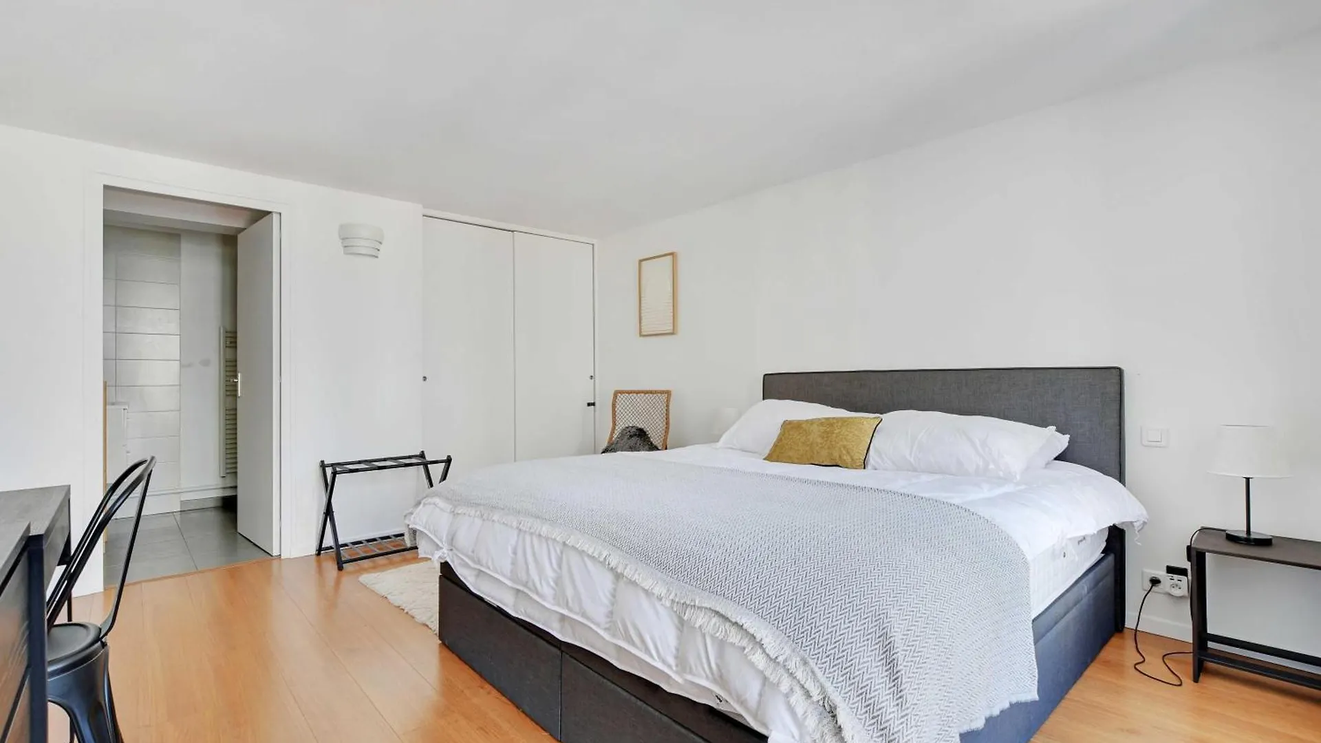 Elegant Apt - 1Bdr 4P - Marais Place Des Vosges Paris